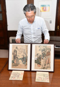 グンゼ博物苑は14日から、青野町の同苑・未来蔵２階で「グンゼ浮世絵コレクション特別展」を開く。今回は浮世絵師・喜多川歌麿と北尾重政、勝川春章による養蚕に励む女性を描いた錦絵（多色刷りの浮世絵木版画）の展示がメーン。